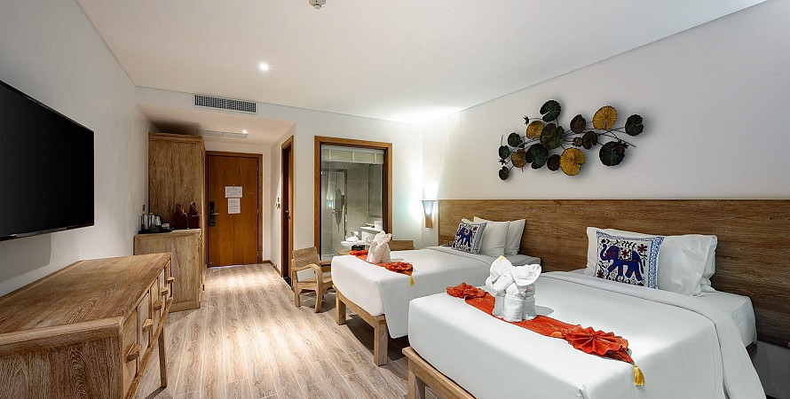 Grand Deluxe Room (Double/Twin Bed)
