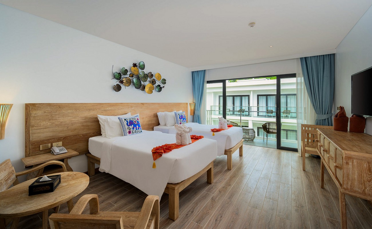 Grand Deluxe Room (Double/Twin Bed)