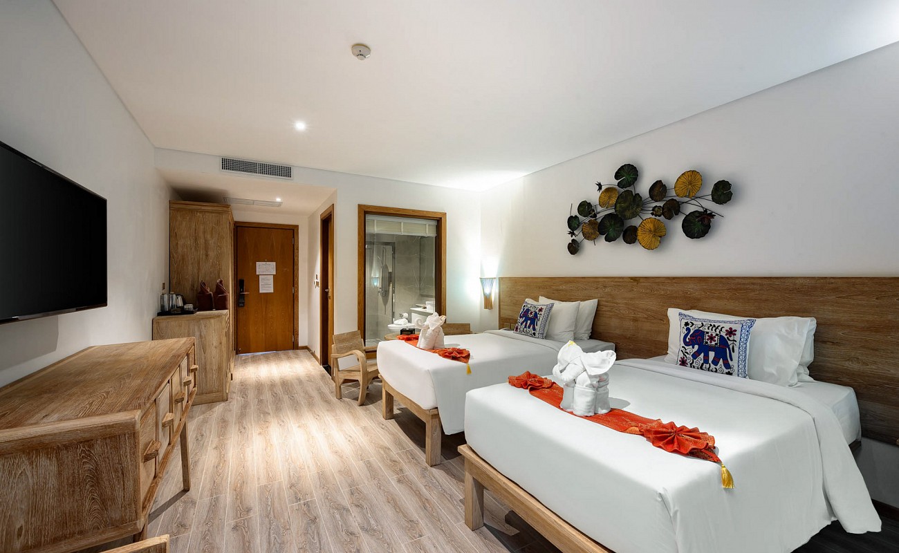 Grand Deluxe Room (Double/Twin Bed)