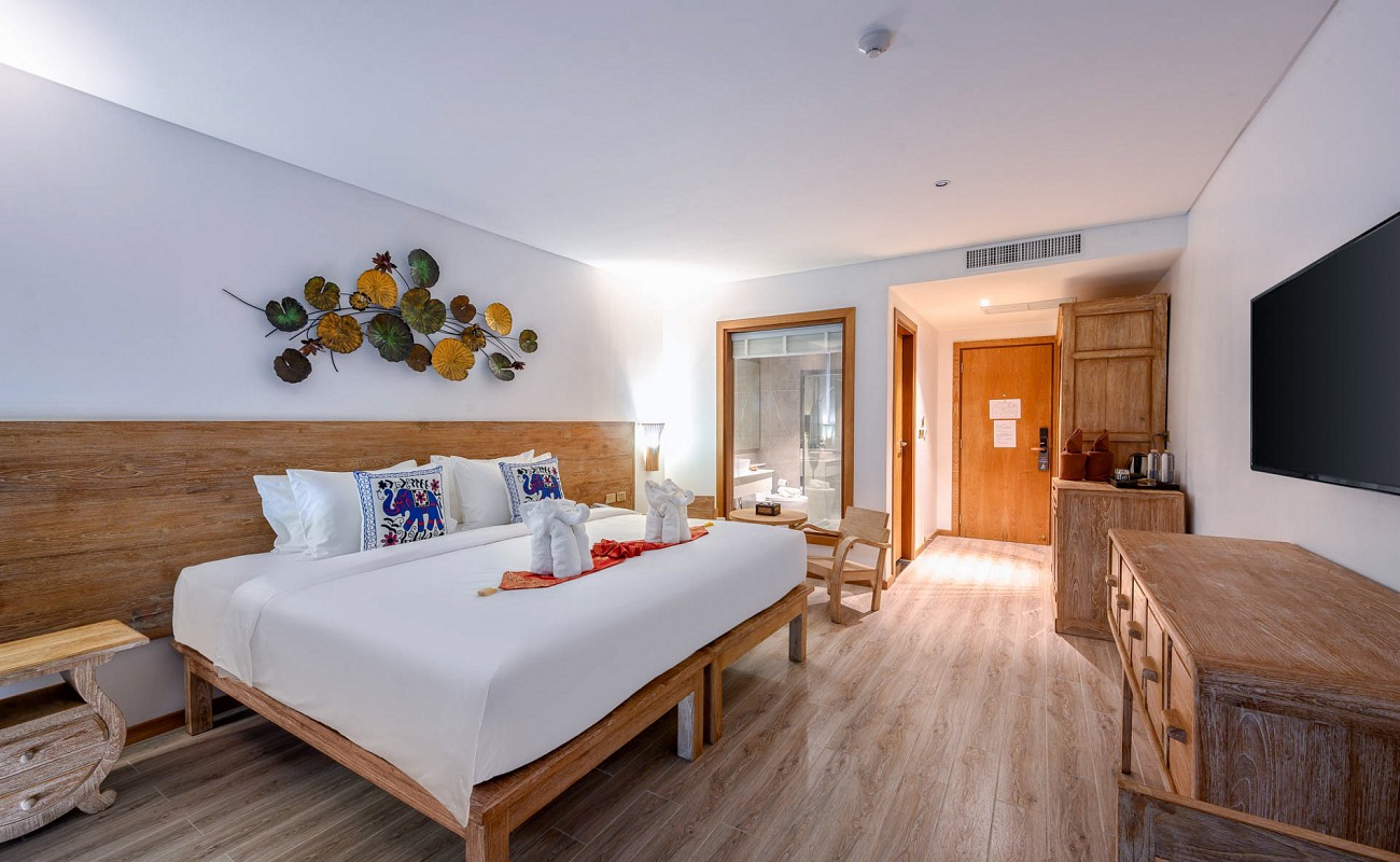 Grand Deluxe Room (Double/Twin Bed)