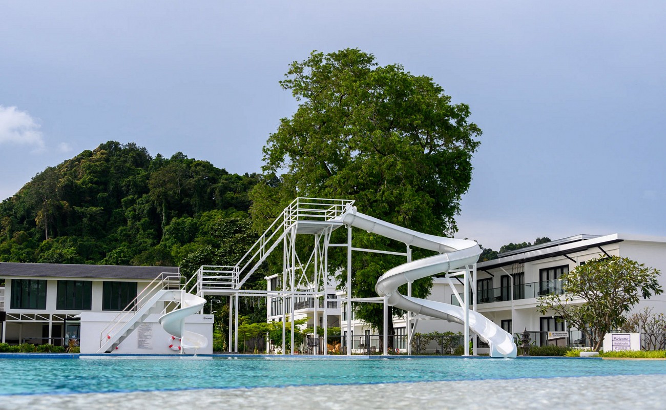 Swimming Pool & Children Pool