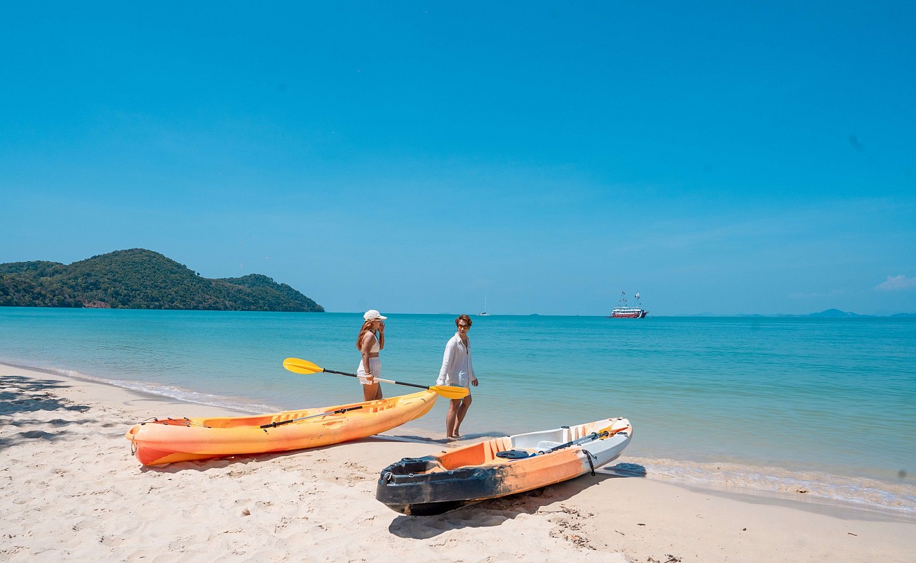 Sea Kayaking