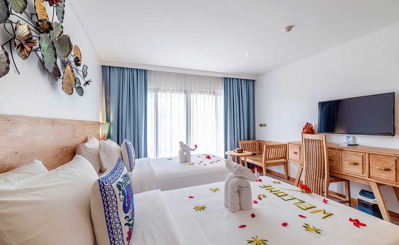 Grand Deluxe Room (Double/Twin Bed)