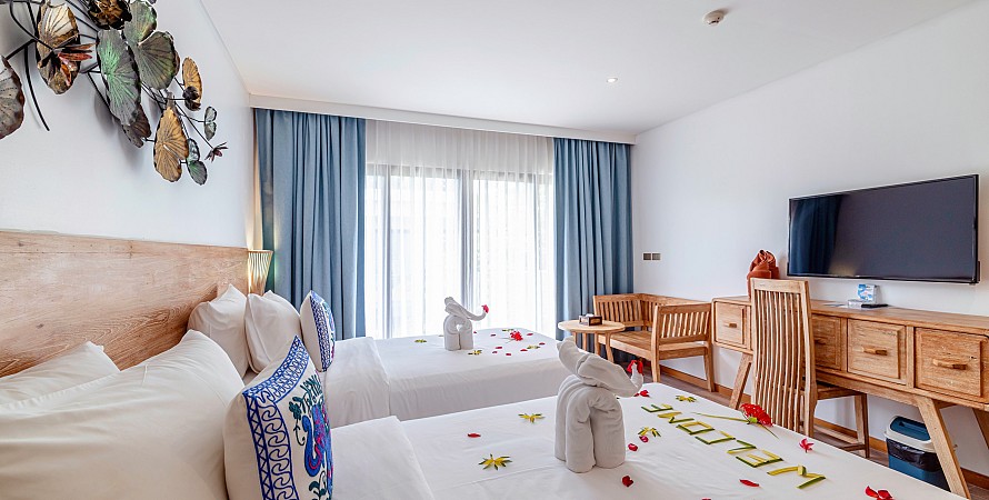 Grand Deluxe Room (Double/Twin Bed)