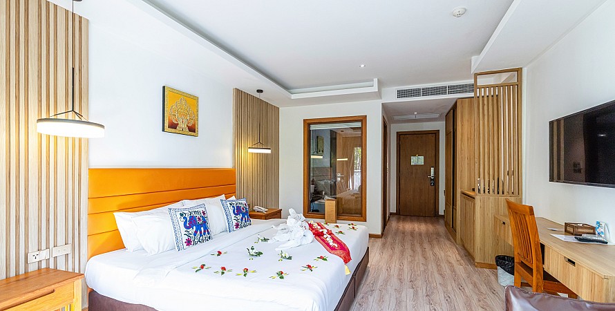 Grand Deluxe Room (Double/Twin Bed)