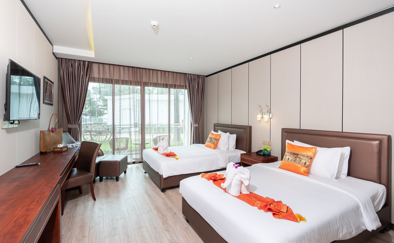 Royal Yao Yai Island Beach Resort